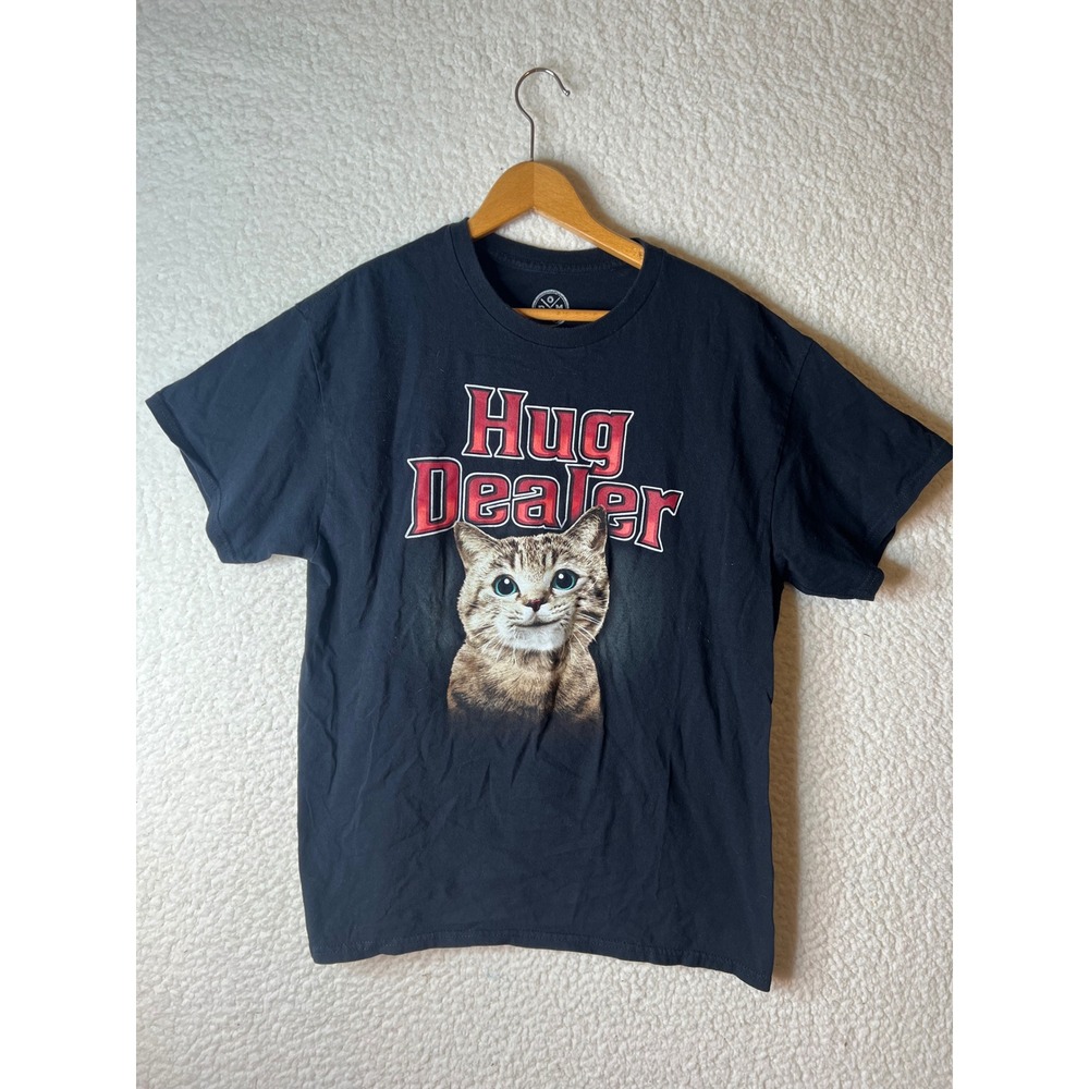 DXM Hug Dealer Cat Graphic T-Shirt Mens Large Black Short Sleeve Kitten Tee